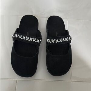 Vionic Black Mules with Cushioned Comfort